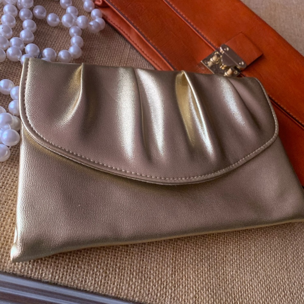 Clutch Bundle - image 3